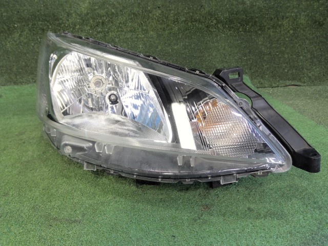 【中古】中古部品 NV200バネット VM20 右ﾍｯﾄﾞﾗﾝﾌﾟ 【3260070000-260304000610800】