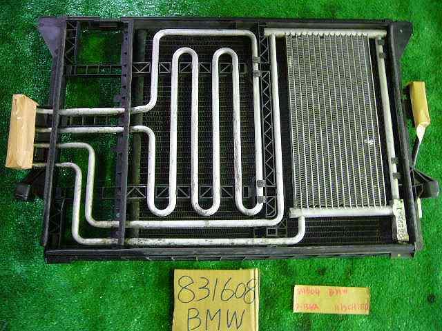 中古部品 BMW 5シリーズ DD25 コンデンサー