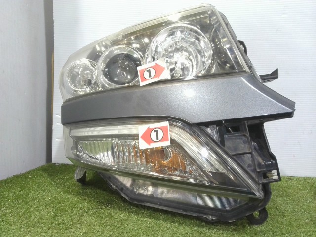 【中古】中古部品 Ｎ－ＢＯＸ JF1 右ﾍｯﾄﾞﾗﾝﾌﾟ 【3310090100-202603034710800】