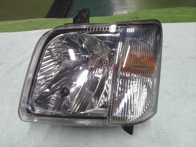 【中古】中古部品 ＡＺワゴン MD22S 左ﾍｯﾄﾞﾗﾝﾌﾟ 【3310200100-000022609610900】 11,315円