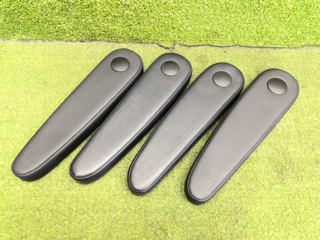 【中古】中古部品 ステップワゴン RK5 ｱｰﾑﾚｽﾄ 【3330200100-252316000070461】