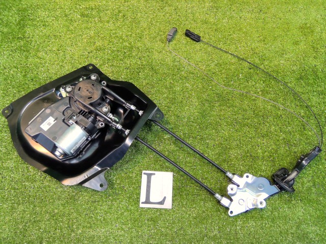 【中古】中古部品 セレナ GFC27 左ﾊﾟﾜｰｽﾗｲﾄﾞﾄﾞｱﾓｰﾀｰ 【3330200100-252304000064660】｜e-cleマート