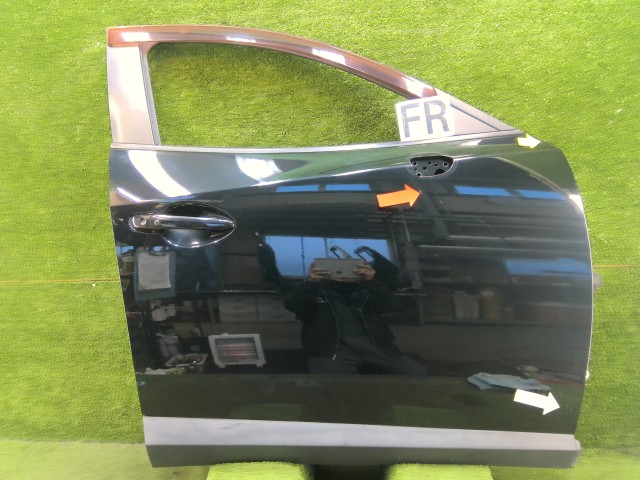 【中古】中古部品 ＣＸ－３ DK5FW 右ﾌﾛﾝﾄﾄﾞｱ 【3330200100-252314000013100】
