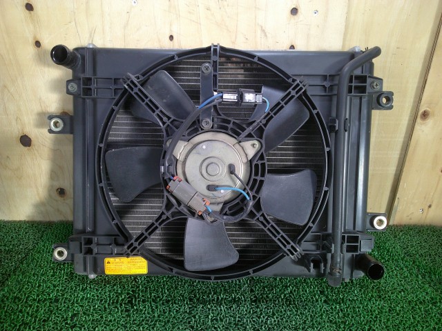 【中古】中古部品 ミニキャブ U61V ﾗｼﾞｴｰﾀ 【3330660100-000026302420400】
