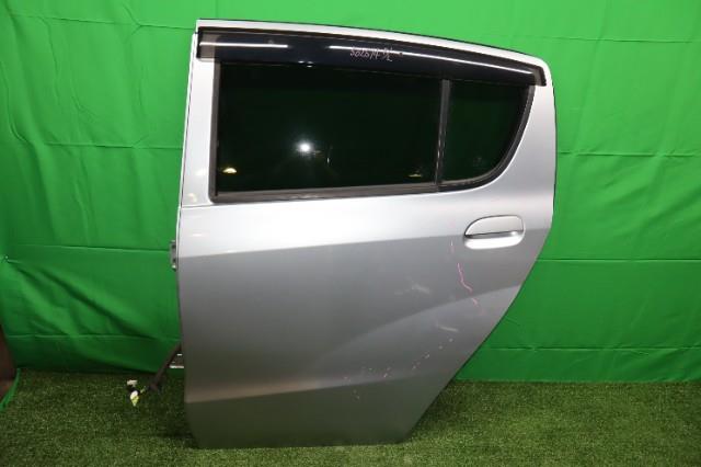 【中古】中古部品 プレオ L275F 左ﾘｱﾄﾞｱ 【3330950100-000050251413400】 16,479円