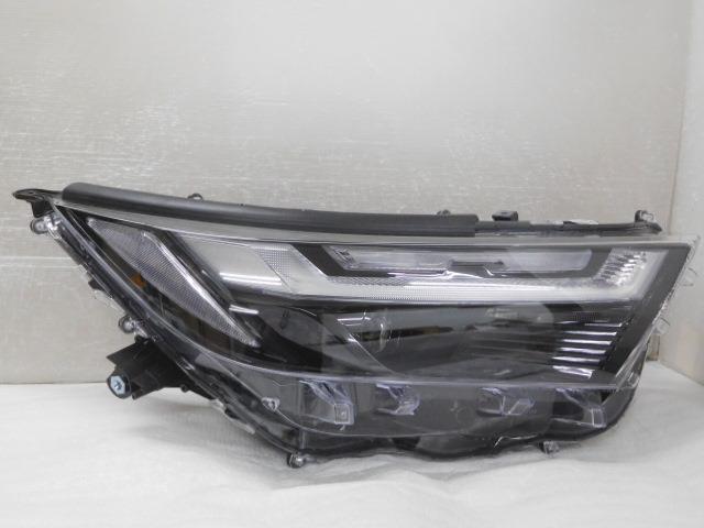 【中古】中古部品 ＲＡＶ&minus;４ AXAH52 右ﾍｯﾄﾞﾗﾝﾌﾟ 【3380050000-000038085610800】｜e-cleマート