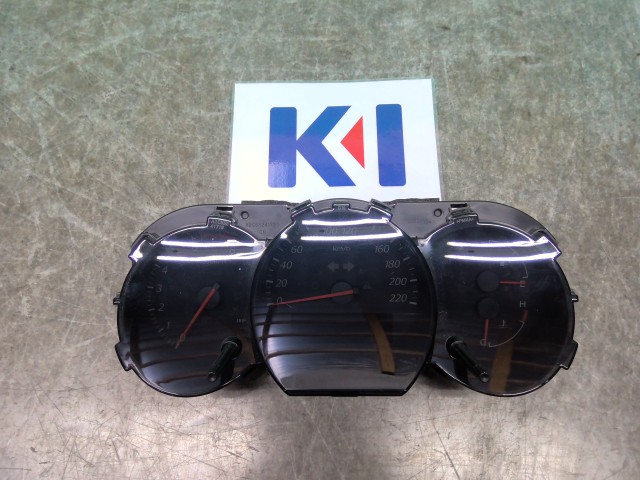 【中古】中古部品 エスクード TDA4W ｽﾋﾟｰﾄﾞﾒｰﾀｰ 【3260310000-260313000361400】