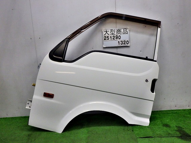 【中古】中古部品 ボンゴ SLP2M 左フロントドア 【3330890100-000025129013200】|e-cleマート