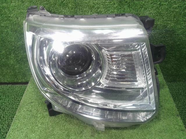 【中古】中古部品 ＭＲワゴン MF33S 右ﾍｯﾄﾞﾗﾝﾌﾟ 【3330900100-000026007310800】