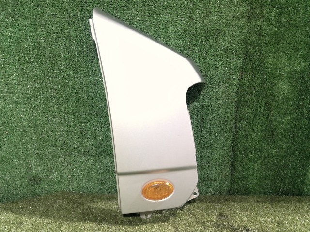 【中古】中古部品 サンバー TT2 右ﾌﾛﾝﾄﾌｪﾝﾀﾞｰ 【3260300000-260314000410600】