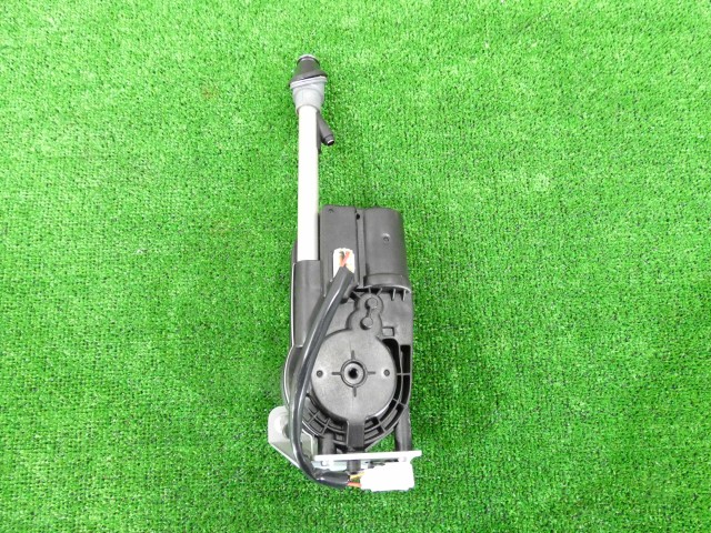 【中古】中古部品 クルー QK30 ｱﾝﾃﾅ 【3260250000-000026025661000】 24,170円