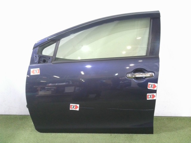 【中古】中古部品 アクア NHP10 左ﾌﾛﾝﾄﾄﾞｱ 【3310090100-202603047513200】