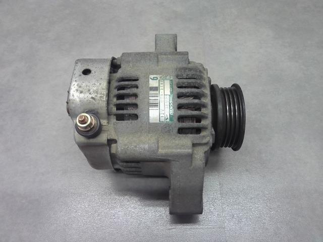 【中古】中古部品 ハイゼット S200V ｵﾙﾀﾈｰﾀｰ 【3310550000-260304001260200】 9,074円