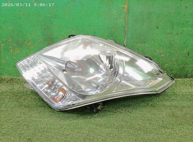 【中古】中古部品 ワゴンＲ MH23S 左ﾍｯﾄﾞﾗﾝﾌﾟ 【3330150100-000026305610900】