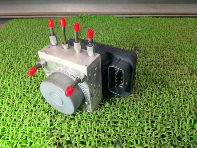 【中古】中古部品 タント L385S ABSｱｸﾁｭｴｰﾀｰ 【3330540100-251220000242500】
