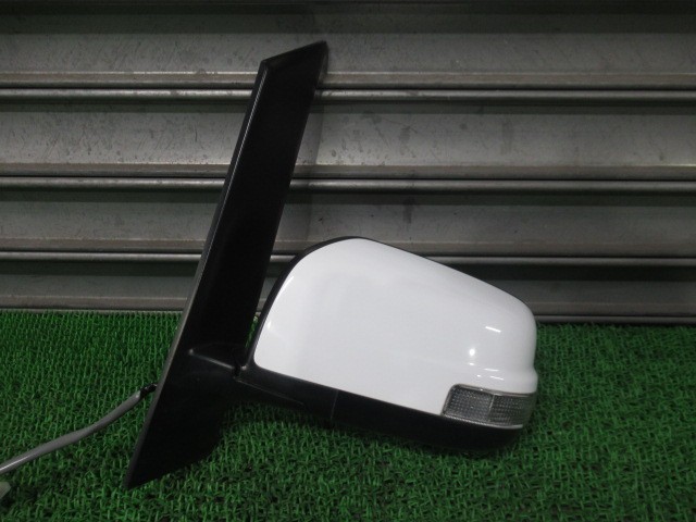 【中古】中古部品 セレナ C25 左ｻｲﾄﾞﾐﾗｰ 【3330540100-260218000313600】