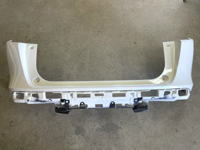 【中古】中古部品 ヴェゼル RV3 ﾘｱﾊﾞﾝﾊﾟｰﾌｪｰｽ 【3330650100-000263005015110】