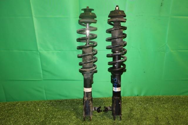 【中古】中古部品 ライフ JB5 左ﾌﾛﾝﾄｽﾄﾗｯﾄ 【3330950100-000051670150210】