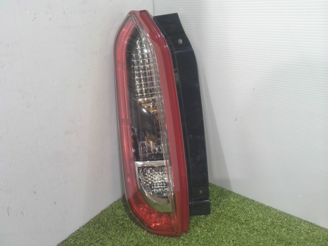【中古】中古部品 ルークス B44A 左ﾃｰﾙﾗﾝﾌﾟ 【3310090100-202512030915600】