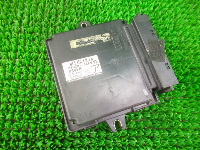 【中古】中古部品 ワゴンＲ MC22S ｴﾝｼﾞﾝｺﾝﾋﾟｭｰﾀｰ 【3330210100-000038053663100】