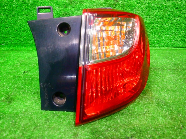 【中古】中古部品 ラフェスタ CWFFWN 右ﾃｰﾙﾗﾝﾌﾟ 【3340140100-000026038115500】