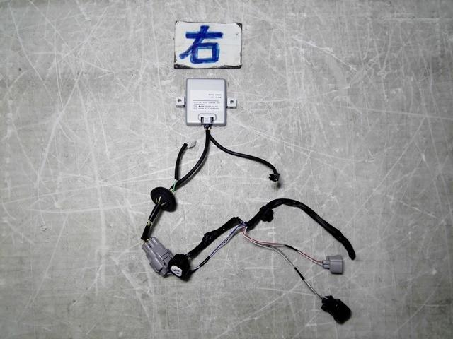 【中古】中古部品 タント LA600S ﾗｲﾄｺﾝﾄﾛｰﾙﾕﾆｯﾄ 【3310050100-260113000110810】