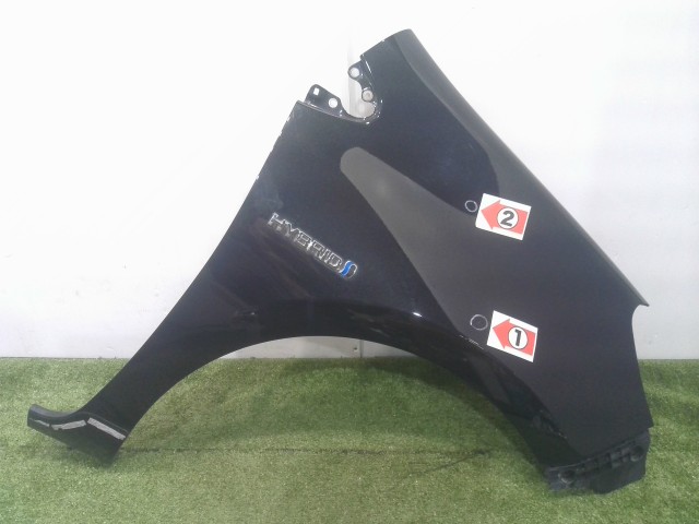【中古】中古部品 アクア NHP10 右フロントフェンダー 【3310090100-202603060910600】
