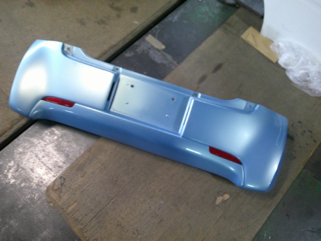 【中古】中古部品 Ｒ２ RC1 ﾘｱﾊﾞﾝﾊﾟｰ 【3310410000-000263009915100】
