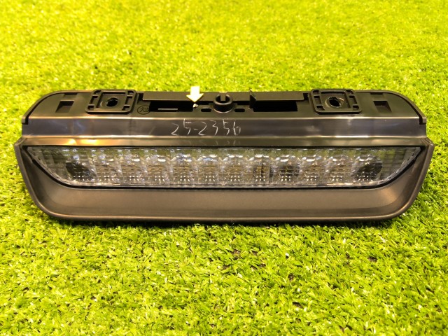 【中古】中古部品 フィット GD1 ﾊｲﾏｳﾝﾄｽﾄｯﾌﾟﾗﾝﾌﾟ 【3330200100-252356000015830】