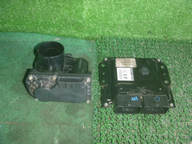 【中古】中古部品 タント LA610S ｴﾝｼﾞﾝｺﾝﾋﾟｭｰﾀｰ 【3330370100-000263005663100】