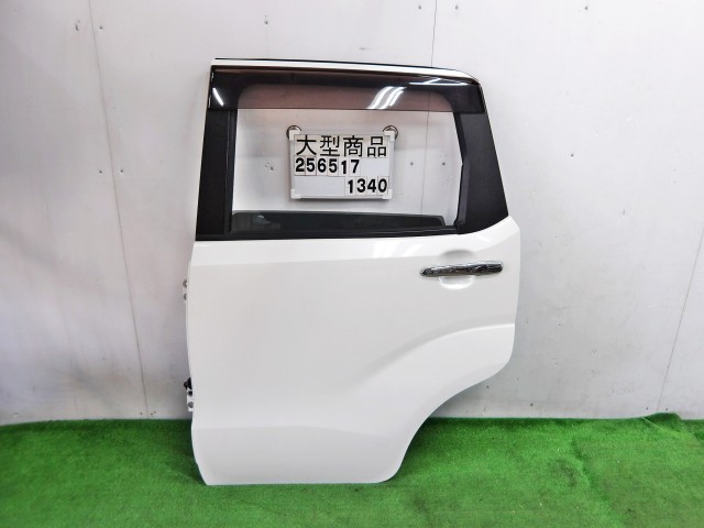 【中古】中古部品 ムーヴ LA150S 左ﾘｱﾄﾞｱ 【3330890100-000025651713400】
