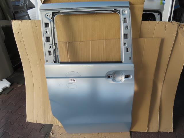 【中古】中古部品 Ｎ－ＢＯＸ JF3 右ﾘｱﾄﾞｱ 【3380050000-000038145813300】