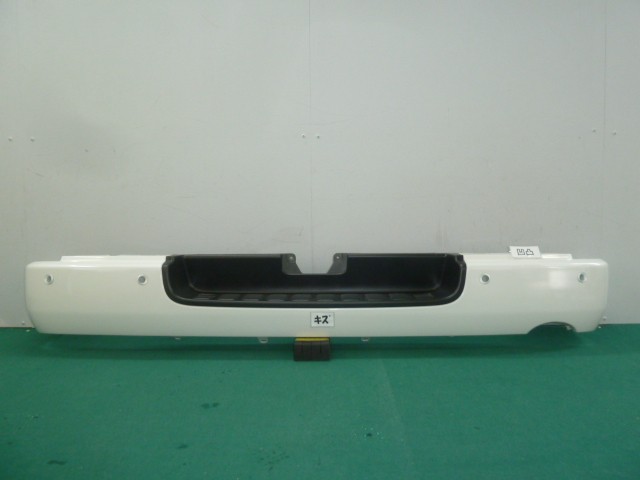 【中古】中古部品 ハイエース TRH200V ﾘｱﾊﾞﾝﾊﾟｰ 【3380050000-000038138115100】