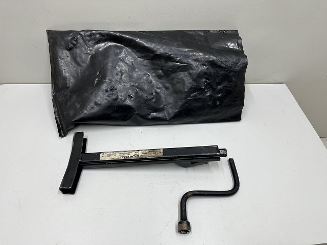 【中古】中古部品 ローバー ミニ 99XL 車載工具 【3310070100-0000Y0775777700】