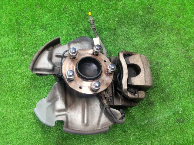 【中古】中古部品 ロードスター NCEC 右ﾌﾛﾝﾄﾅｯｸﾙﾊﾌﾞ 【3310200100-000022639744310】