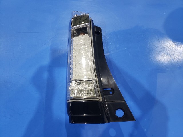 【中古】中古部品 Ｎ－ＢＯＸ JF1 左ﾃｰﾙﾗﾝﾌﾟ 【3310590000-202603064515600】