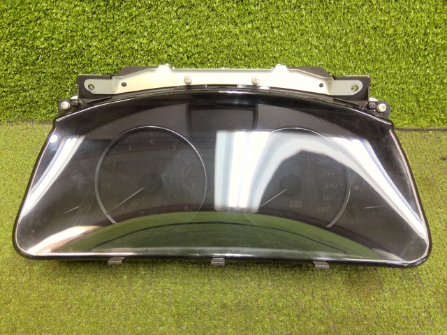 【中古】中古部品 レクサス LS USF40 ｽﾋﾟｰﾄﾞﾒｰﾀｰ 【3330200100-252359000061400】｜e-cleマート