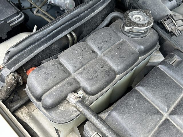 【中古】中古部品 ベンツ Cクラス 202020 ﾗｼﾞｴｰﾀﾘｻﾞｰﾌﾞﾀﾝｸ 【3310070100-0000Y0778720410】