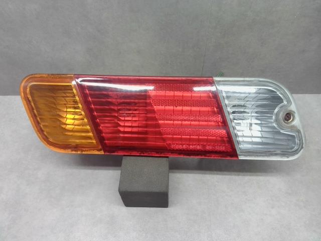 【中古】中古部品 ミニキャブ U62T 左ﾃｰﾙﾗﾝﾌﾟ 【3310550000-260309000215600】