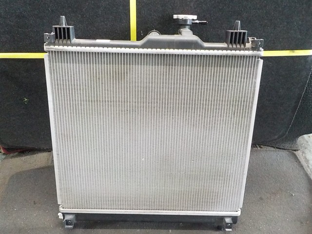 【中古】中古部品 ソリオ MA26S ﾗｼﾞｴｰﾀ 【3260200000-260317000220400】