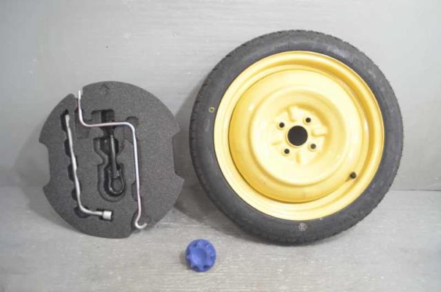 【中古】中古部品 ラクティス NCP100 ﾀｲﾔ 【3310580000-260322000147200】