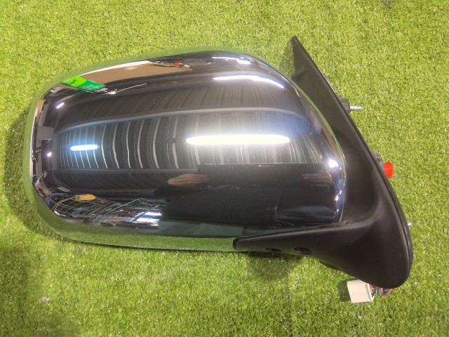 【中古】中古部品 ハイエース KDH206V 右ｻｲﾄﾞﾐﾗｰ 【3260460000-260323000313500】