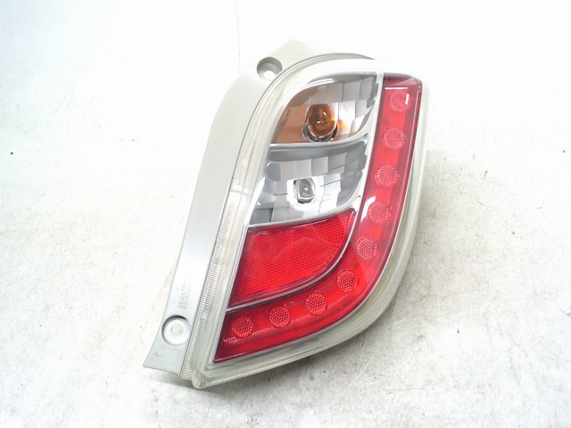 【中古】中古部品 ミライース LA300S 右ﾃｰﾙﾗﾝﾌﾟ 【3330990500-260323000315500】