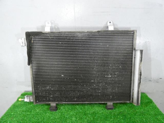 【中古】中古部品 デリカＤ2 MB15S ｺﾝﾃﾞﾝｻｰ 【3260250000-000026037260600】