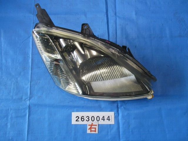 【中古】中古部品 シビック EP3 右ﾍｯﾄﾞﾗﾝﾌﾟ 【3310040100-000263004410800】