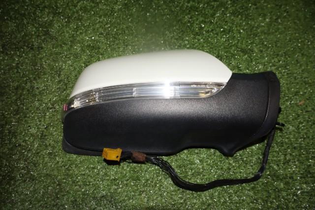 【中古】中古部品 ベンツ Aクラス 169032 右ｻｲﾄﾞﾐﾗｰ 【3330950100-000051751113500】