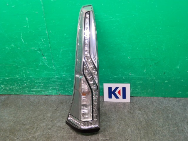 【中古】中古部品 セレナ HFC26 左ﾃｰﾙﾗﾝﾌﾟ 【3260310000-260325000115600】