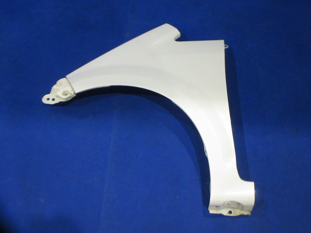 【中古】中古部品 ムーヴ L175S 左ﾌﾛﾝﾄﾌｪﾝﾀﾞｰ 【3310590000-202603079810700】