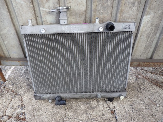 【中古】中古部品 エブリィ DA62V ﾗｼﾞｴｰﾀ 【3331010800-000024048120400】