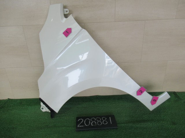【中古】中古部品 Ｎ－ＷＧＮ JH1 左ﾌﾛﾝﾄﾌｪﾝﾀﾞｰ 【3310120100-260307000110700】